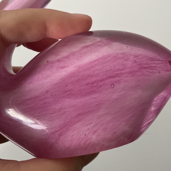 Art Glass Pink Flamingo With Smooth Pontil Six Inches Tall and 5 Inches Wide - Picture 6 of 8